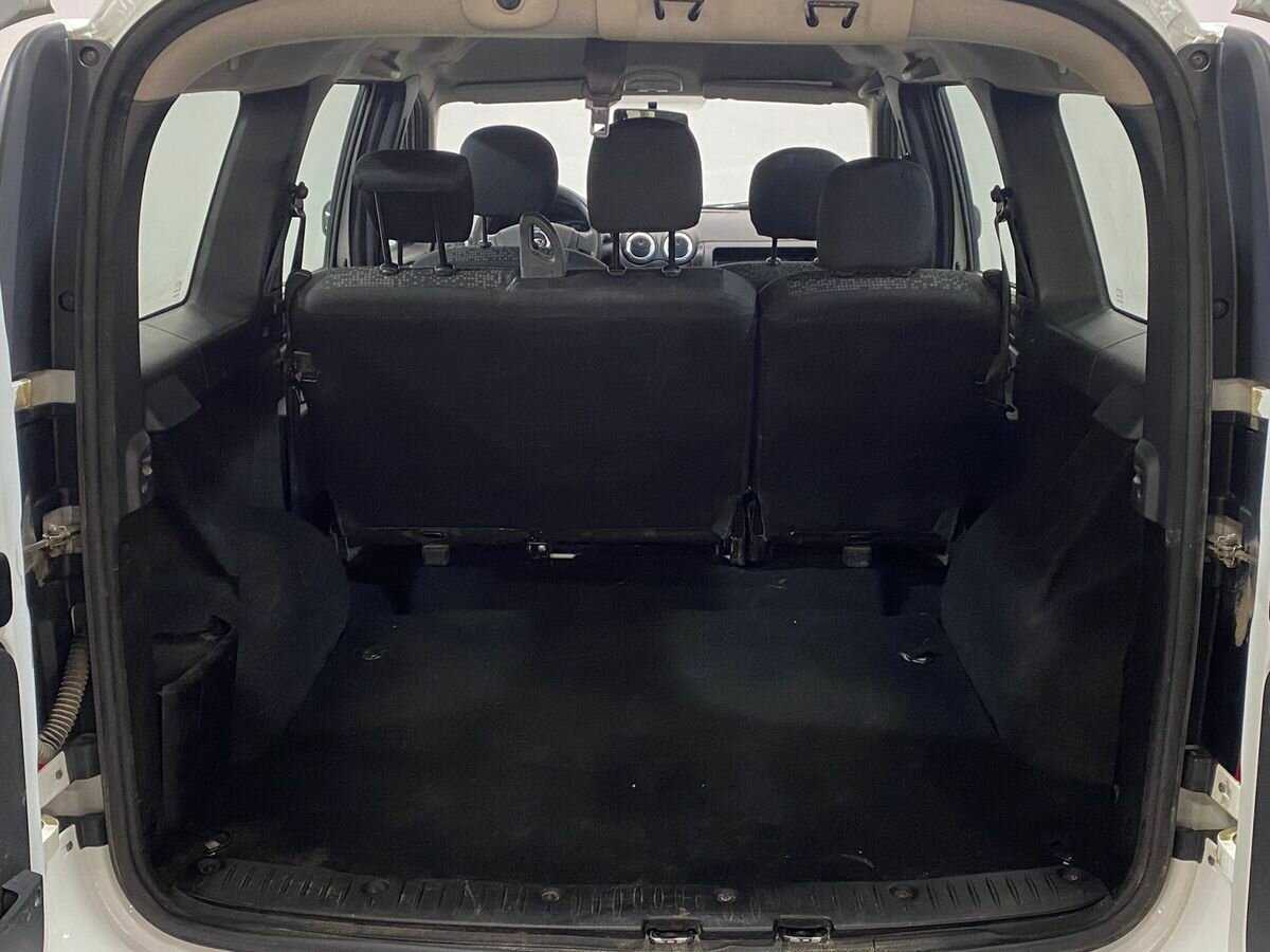 Лада (ВАЗ) Ларгус б/у, 2019, Механическая. Фото: #13