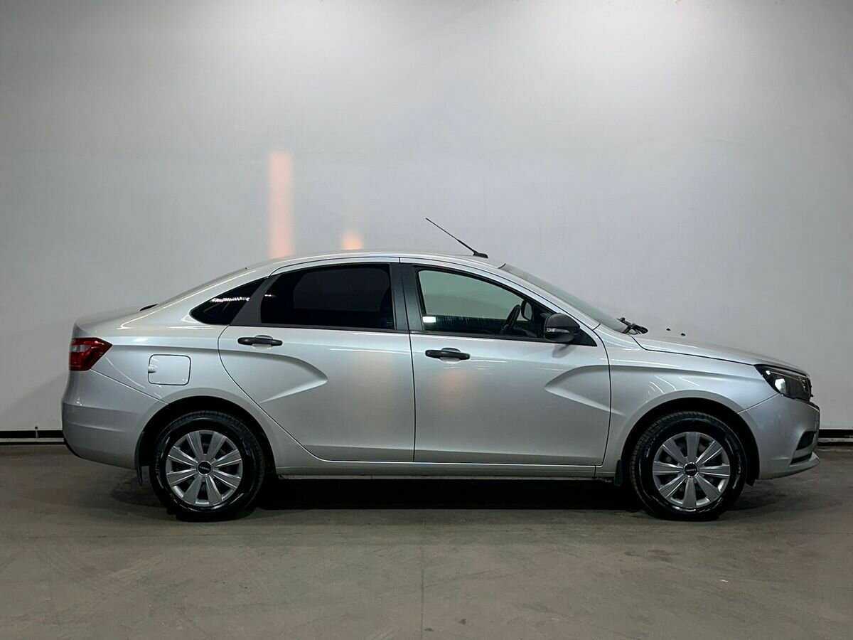 Лада (ВАЗ) Веста б/у, 2016, Механическая. Фото: #3