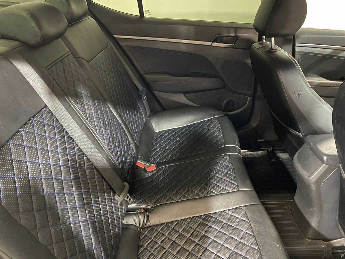 Хендай Елантра б/у, 2017, Автоматическая. Фото: #10