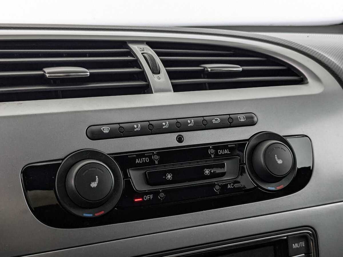 Сеат Леон б/у, 2012, Роботизированная. Фото: #16