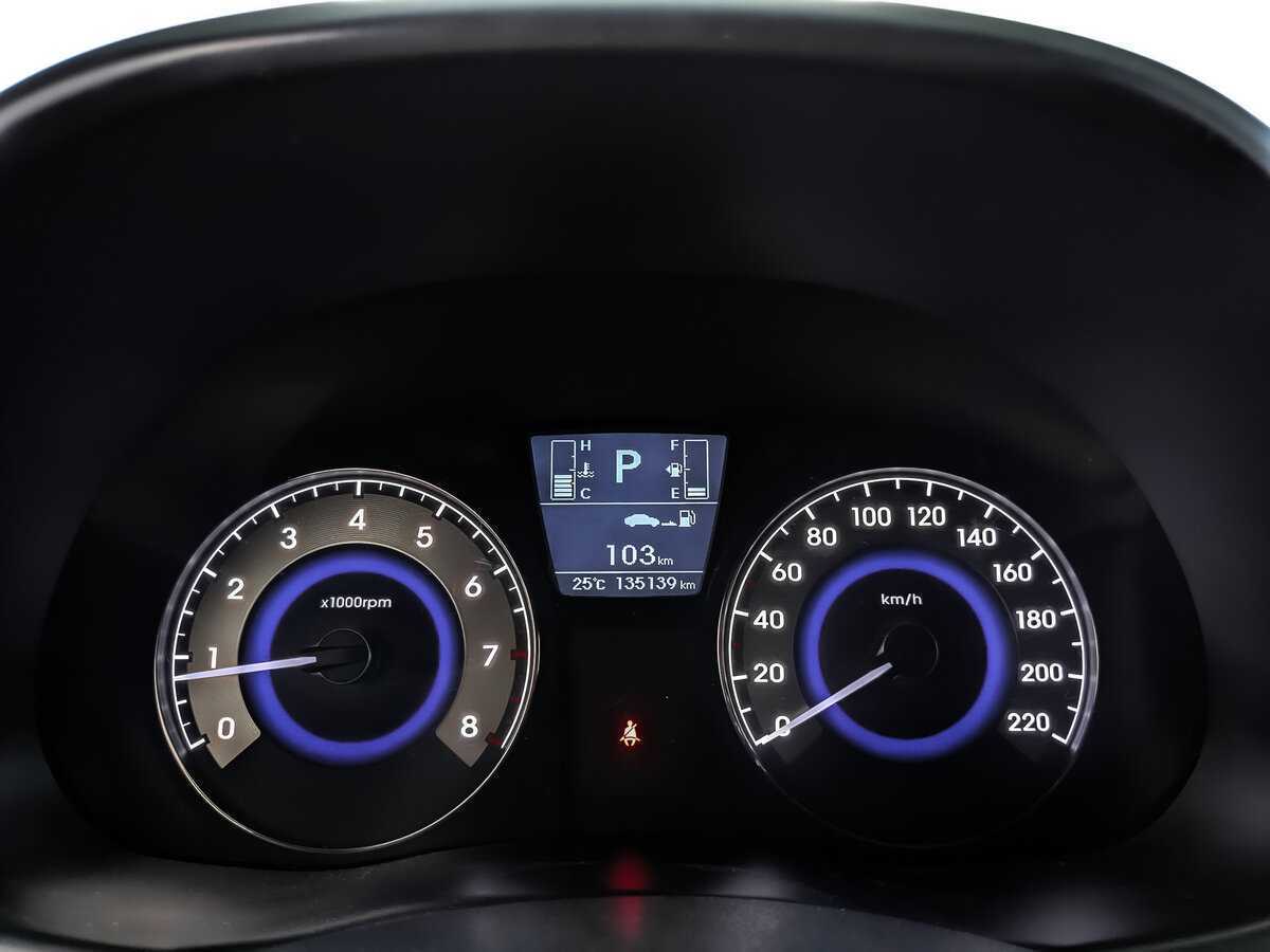 Хендай Солярис б/у, 2015, Автоматическая. Фото: #11