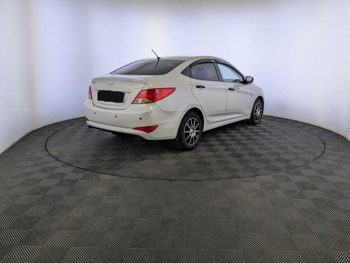Хендай Солярис б/у, 2015, Автоматическая. Фото: #4