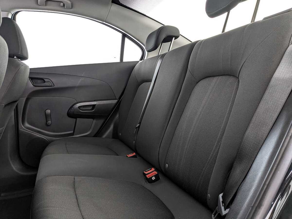 Шевроле Авео б/у, 2014, Механическая. Фото: #9