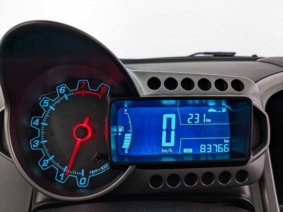 Шевроле Авео б/у, 2014, Механическая. Фото: #10