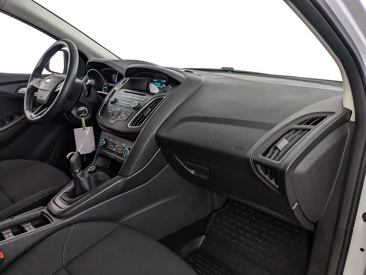 Форд Фокус б/у, 2018, Механическая. Фото: #8