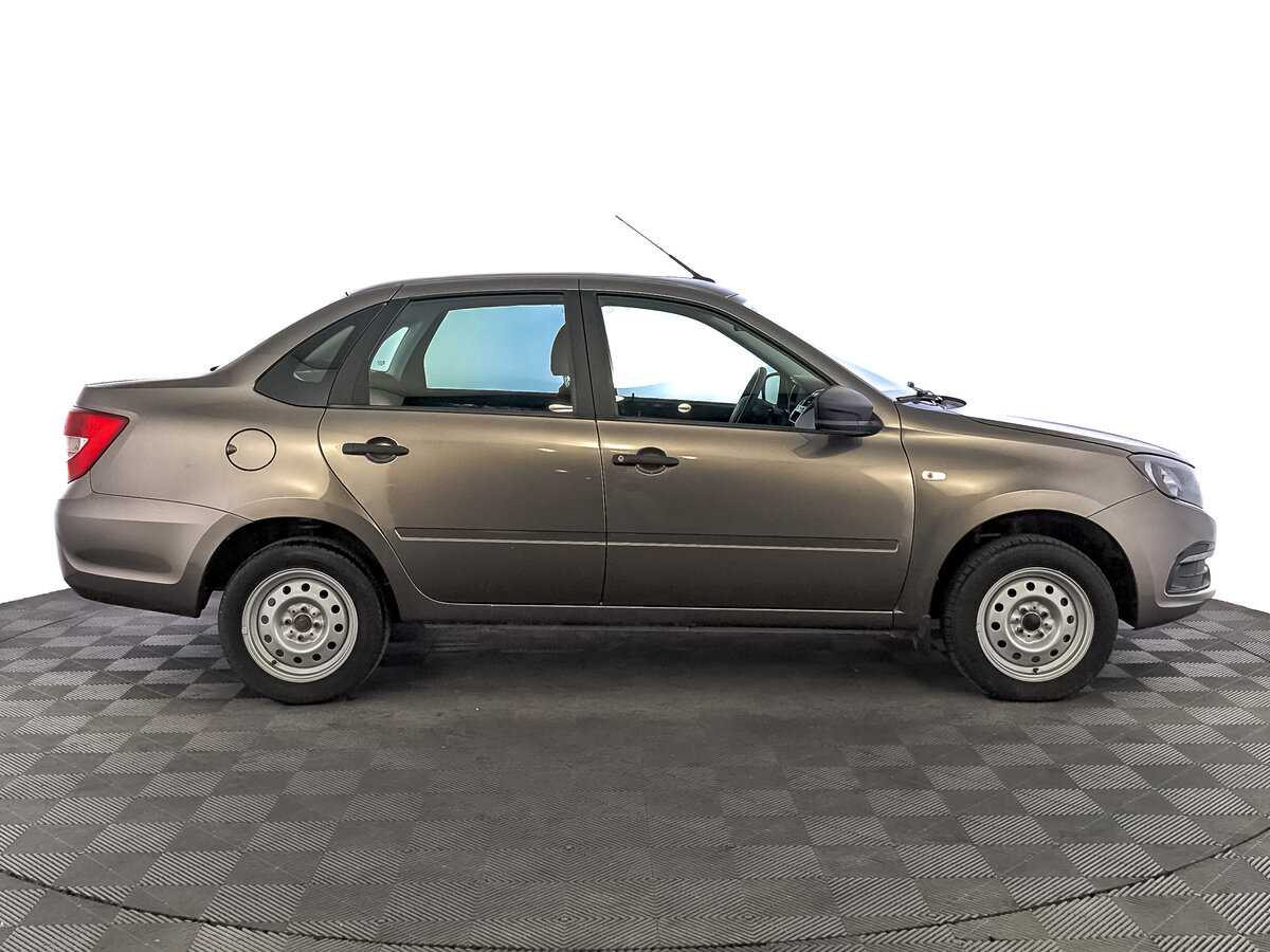 Лада (ВАЗ) Гранта б/у, 2020, Механическая. Фото: #3