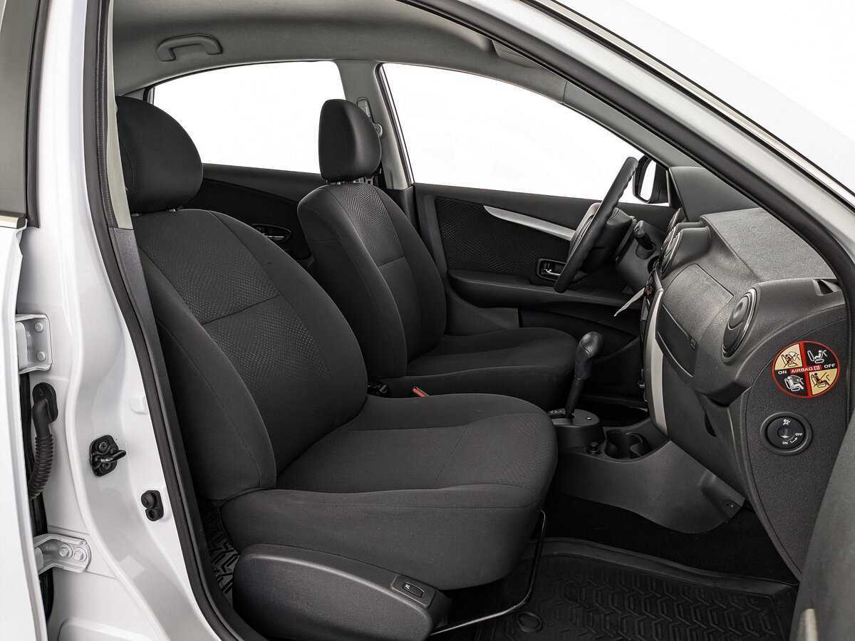 Ниссан Альмера б/у, 2015, Автоматическая. Фото: #17