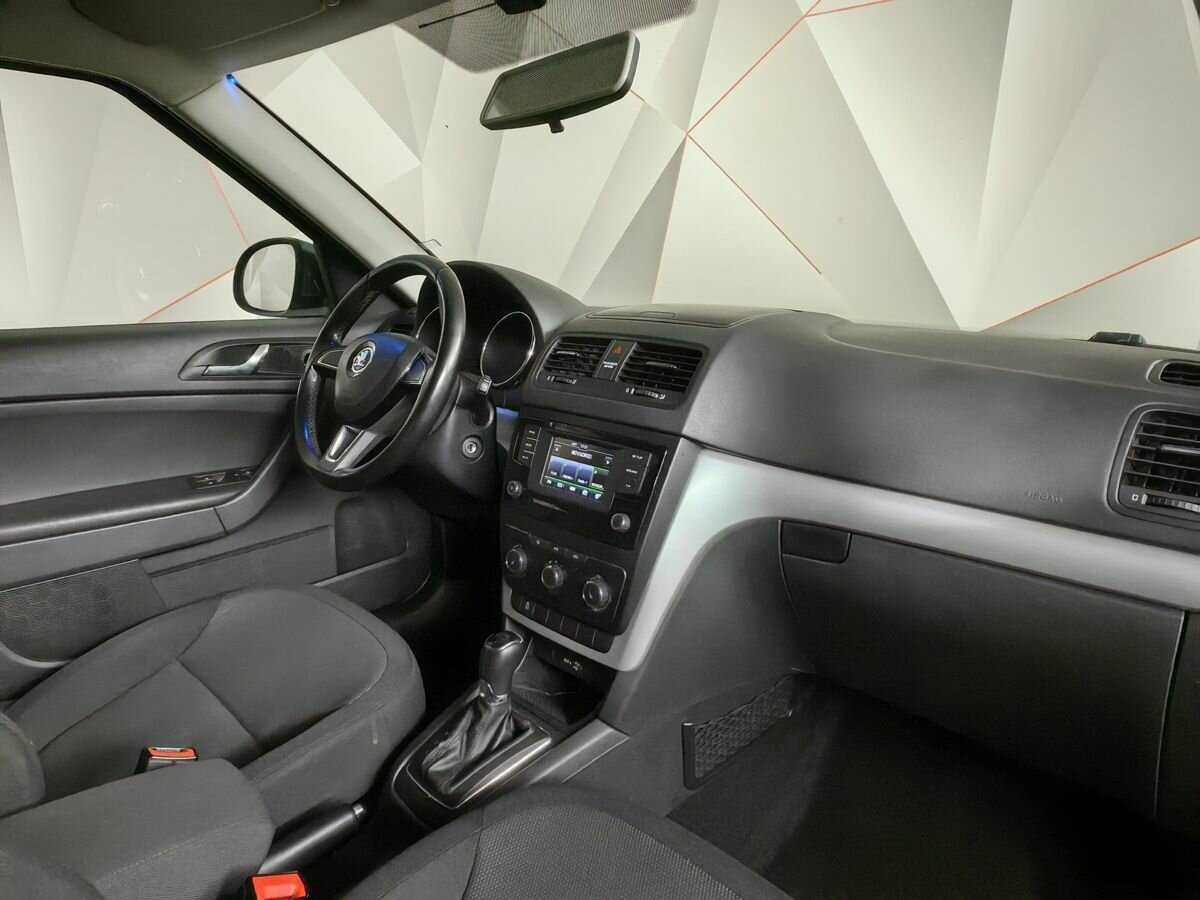 Шкода Йети б/у, 2015, Роботизированная. Фото: #8