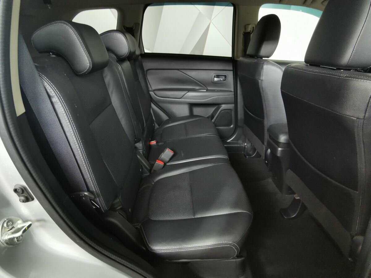 Митсубиши Оутлэндер б/у, 2016, Вариатор. Фото: #11