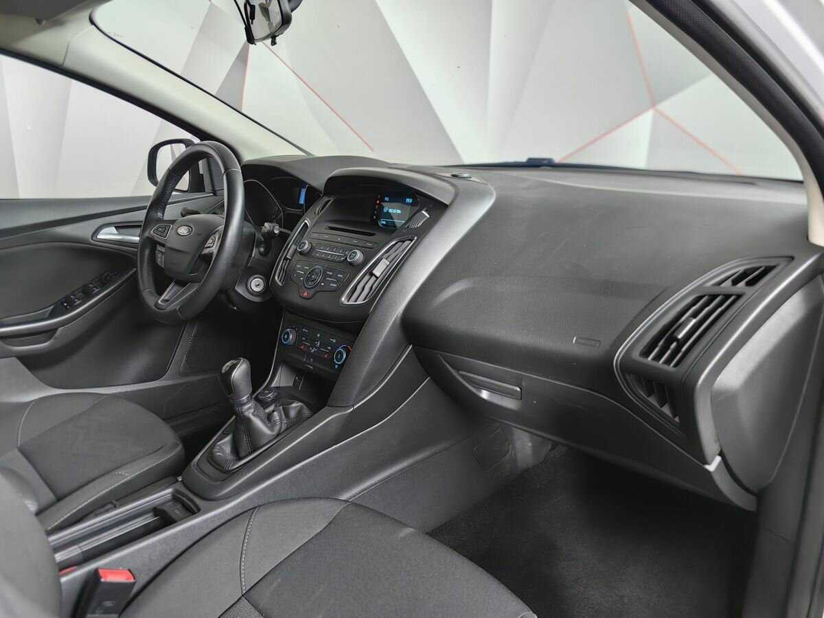 Форд Фокус б/у, 2019, Механическая. Фото: #8