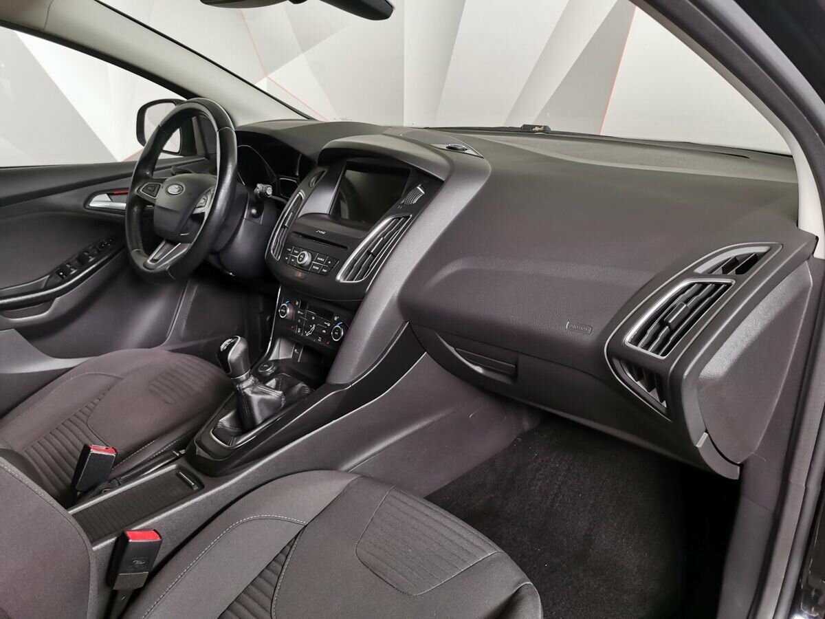 Форд Фокус б/у, 2018, Механическая. Фото: #8