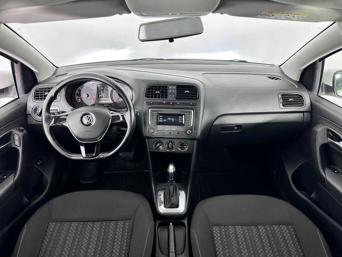 Фольксваген Поло б/у, 2016, Автоматическая. Фото: #8