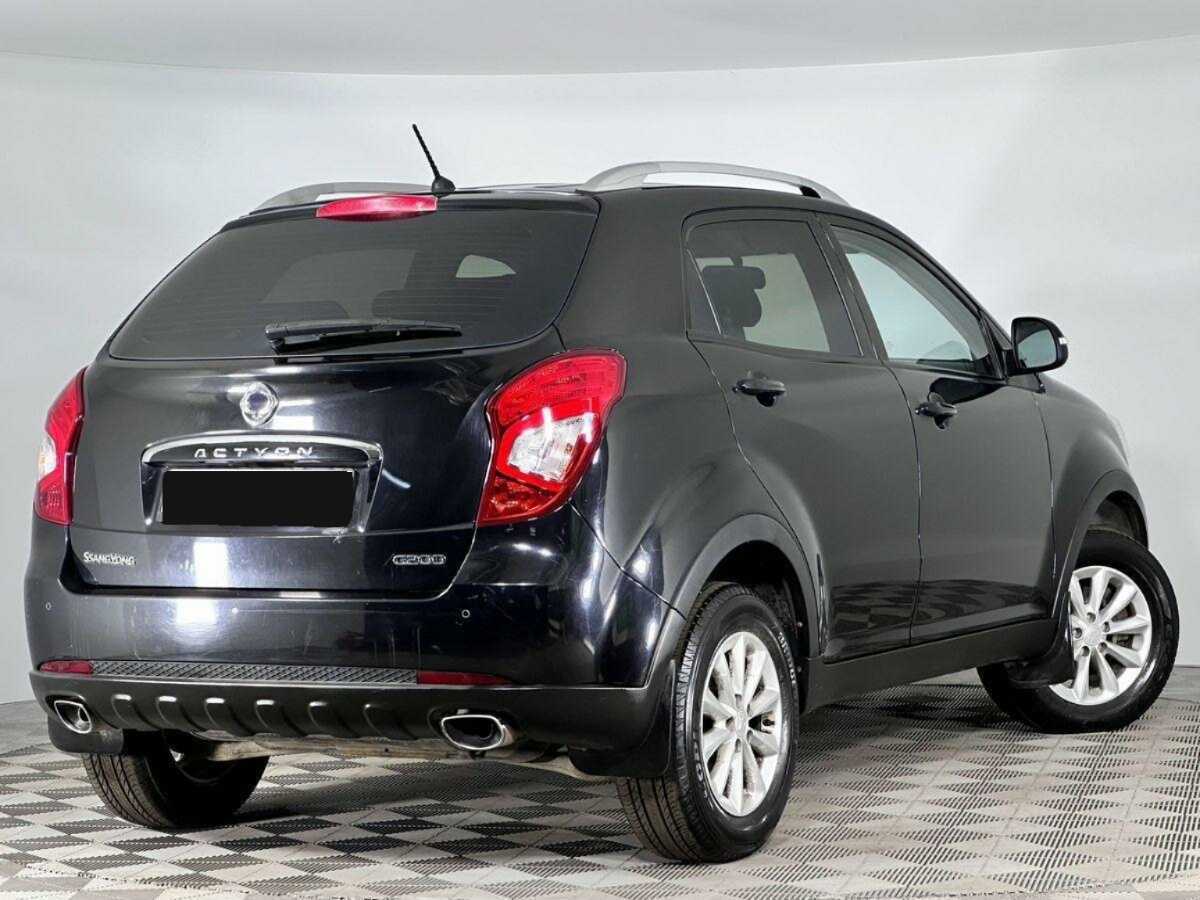 Сан-Ён Актион б/у, 2015, Автоматическая. Фото: #1