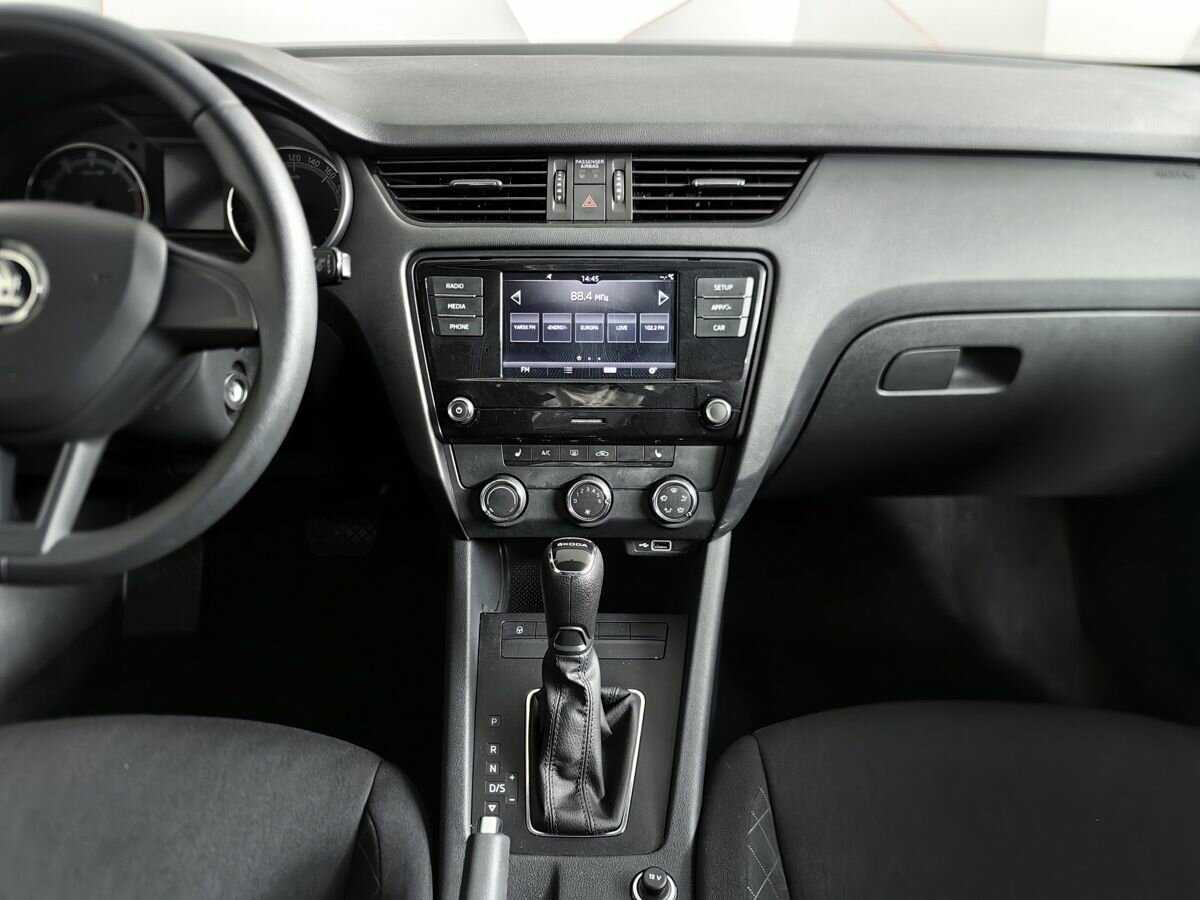 Шкода Октавия б/у, 2020, Автоматическая. Фото: #10