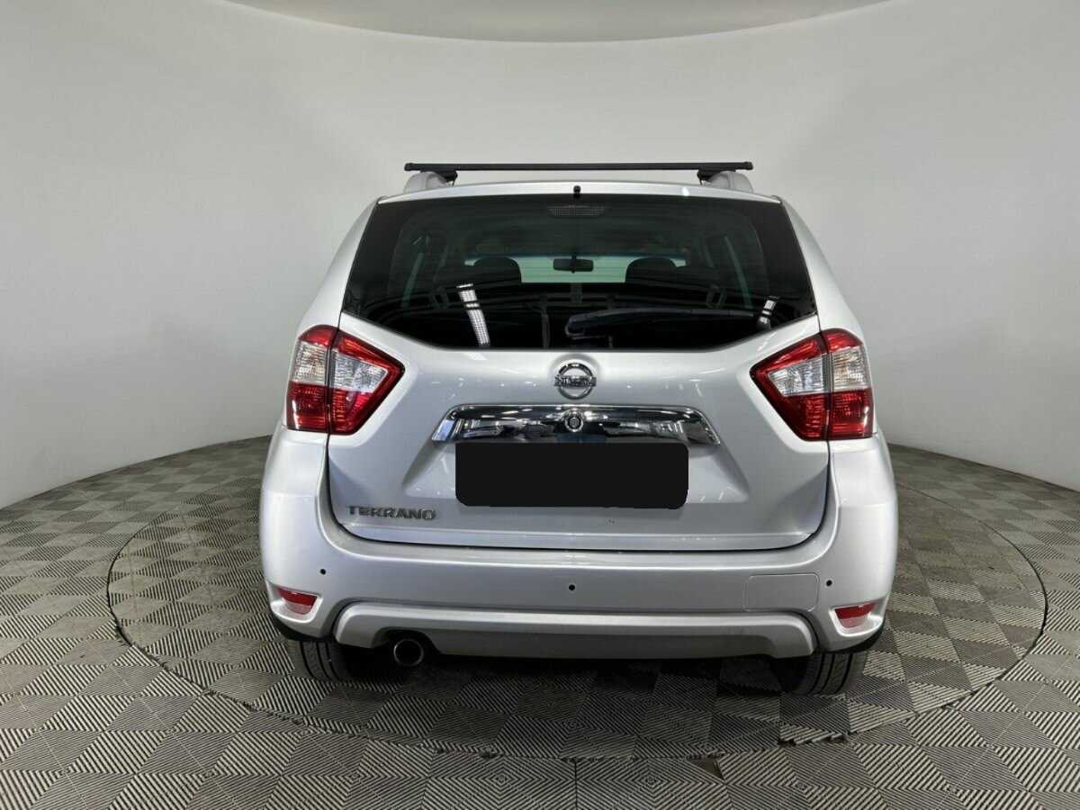 Ниссан Террано б/у, 2015, Автоматическая. Фото: #2