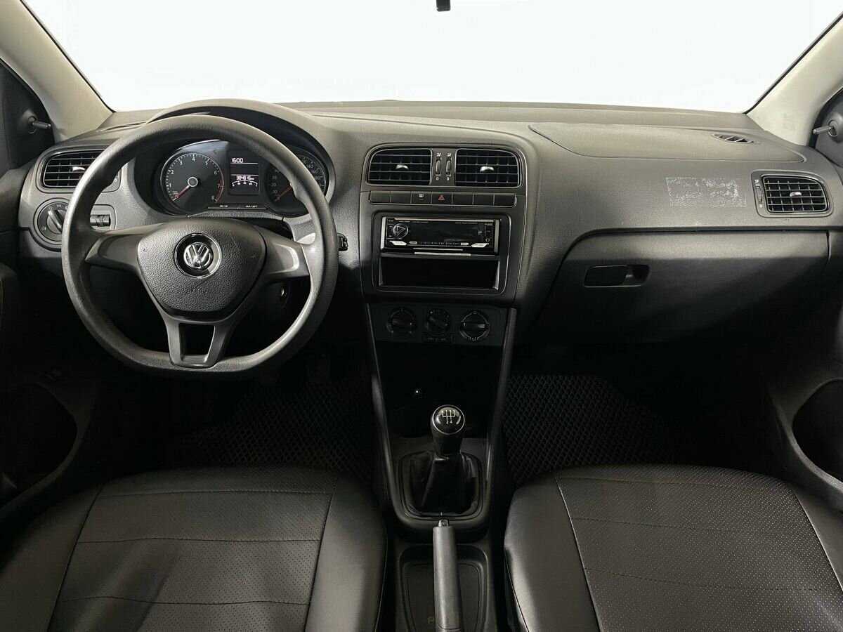 Фольксваген Поло б/у, 2017, Механическая. Фото: #6