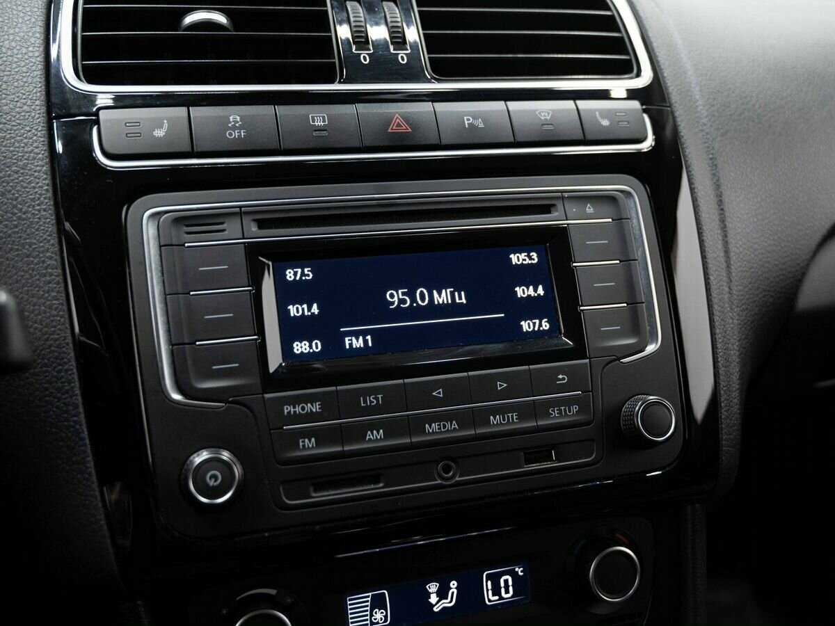 Фольксваген Поло б/у, 2016, Роботизированная. Фото: #16