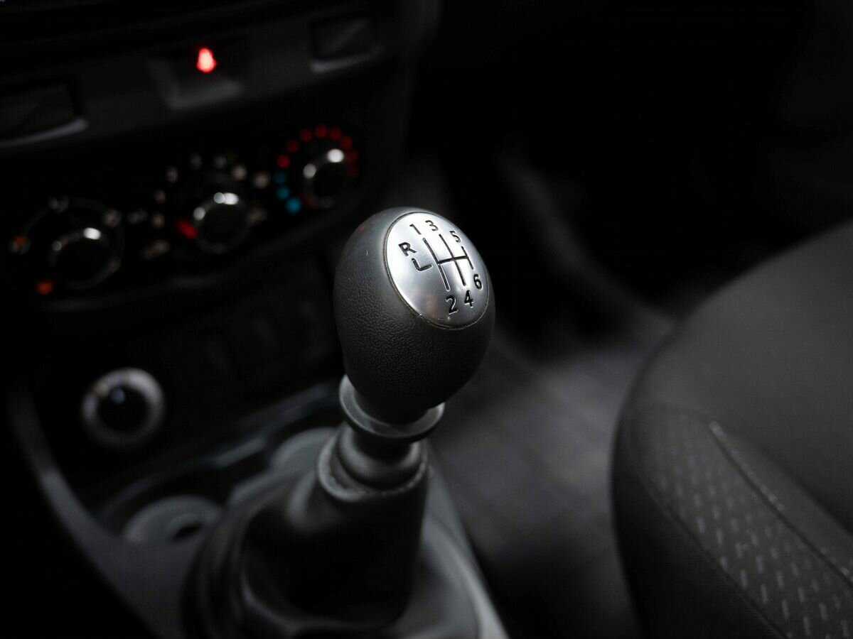 Рено Дастер б/у, 2019, Механическая. Фото: #18