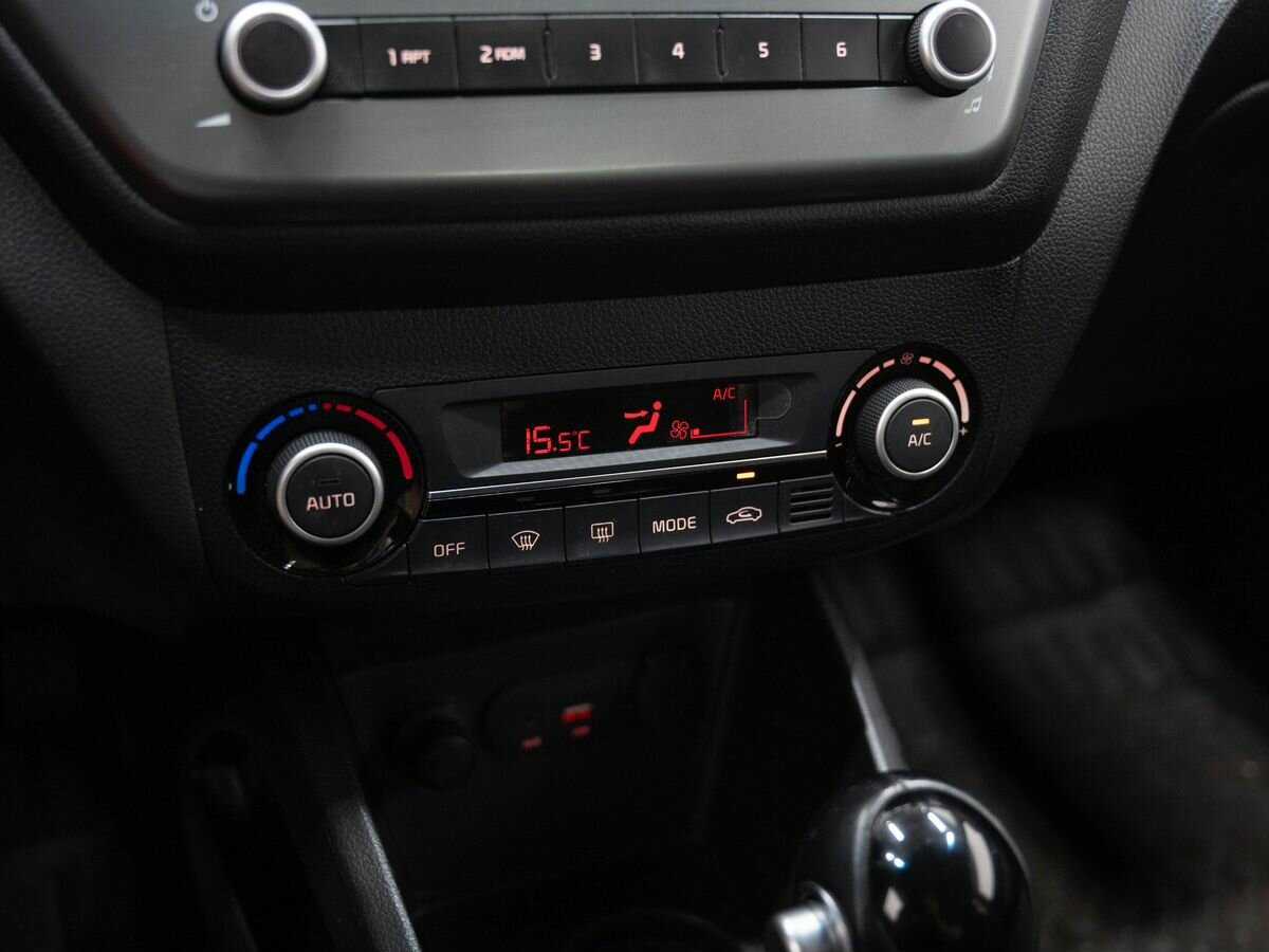 Киа Рио б/у, 2016, Автоматическая. Фото: #18