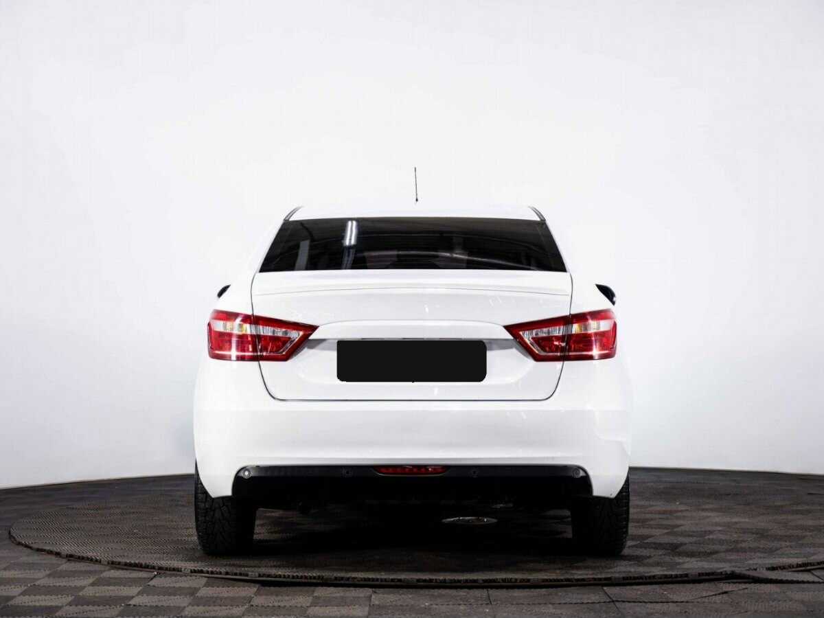 Лада (ВАЗ) Веста б/у, 2020, Механическая. Фото: #4