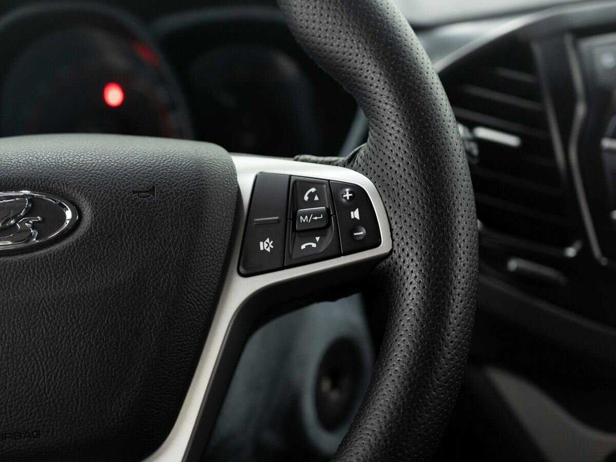 Лада (ВАЗ) Веста б/у, 2020, Механическая. Фото: #15