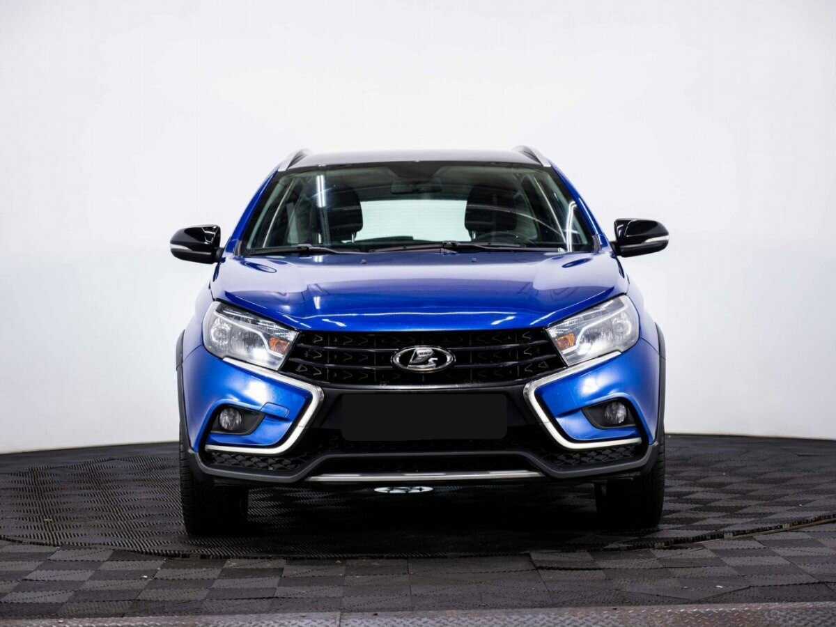 Лада (ВАЗ) Веста б/у, 2020, Механическая. Фото: #1