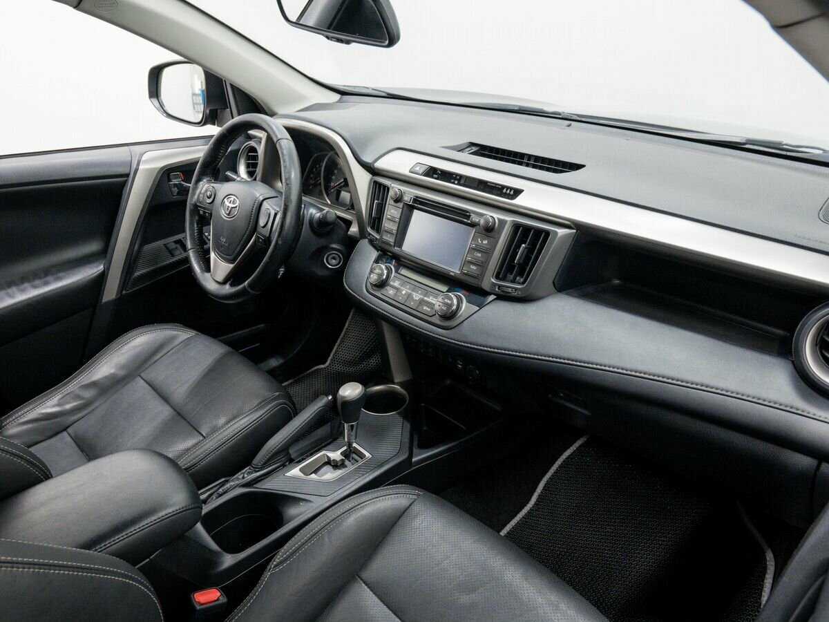 Тойота Рав4 б/у, 2014, Автоматическая. Фото: #6