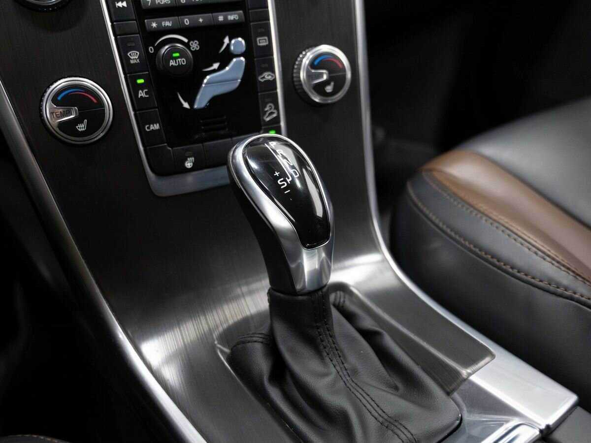 Вольво ИксЦ60 б/у, 2014, Автоматическая. Фото: #23