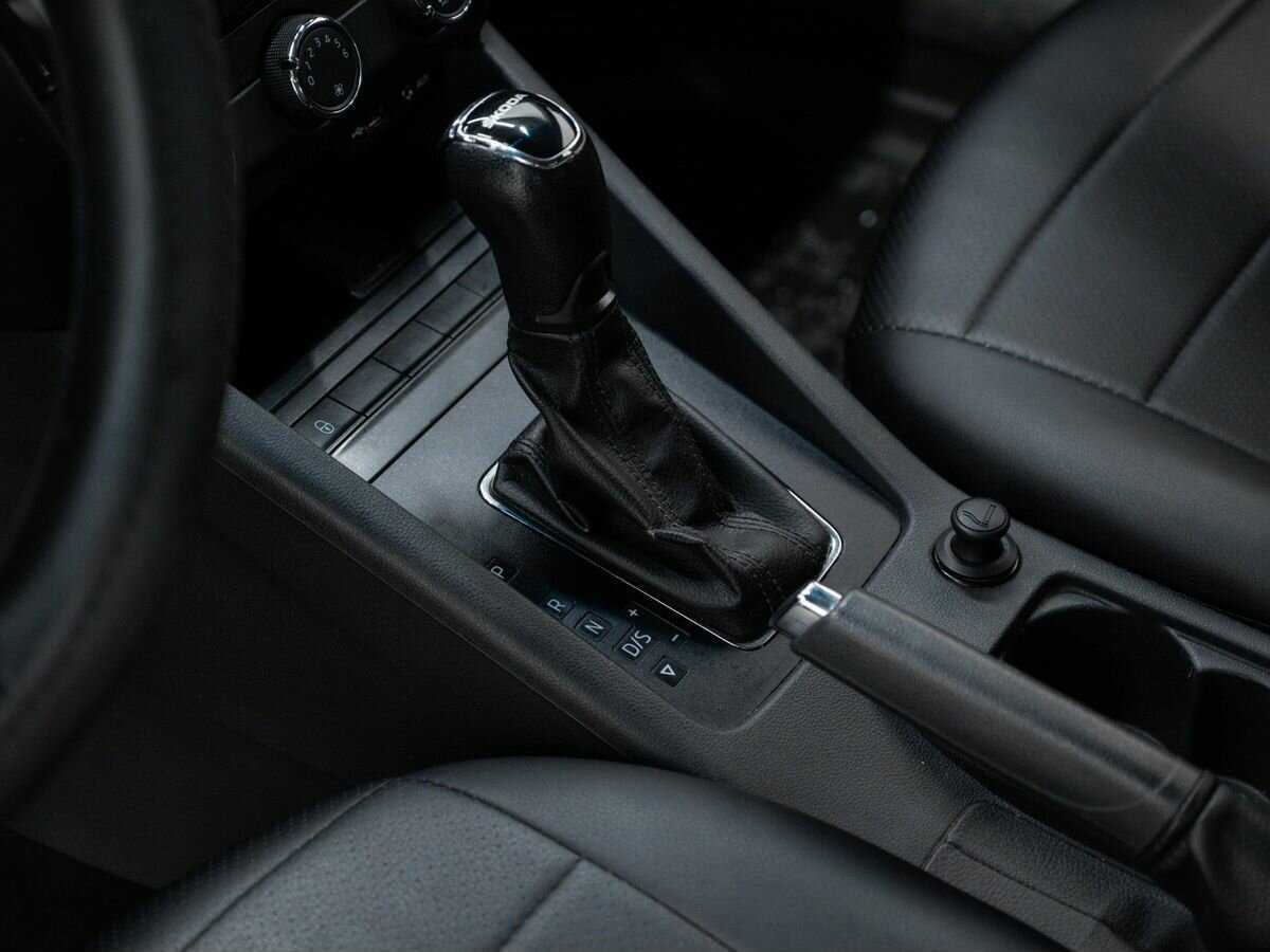 Шкода Октавия б/у, 2017, Автоматическая. Фото: #16