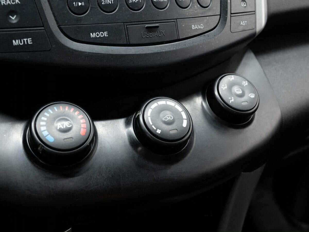 Лифан Икс60 б/у, 2016, Механическая. Фото: #18