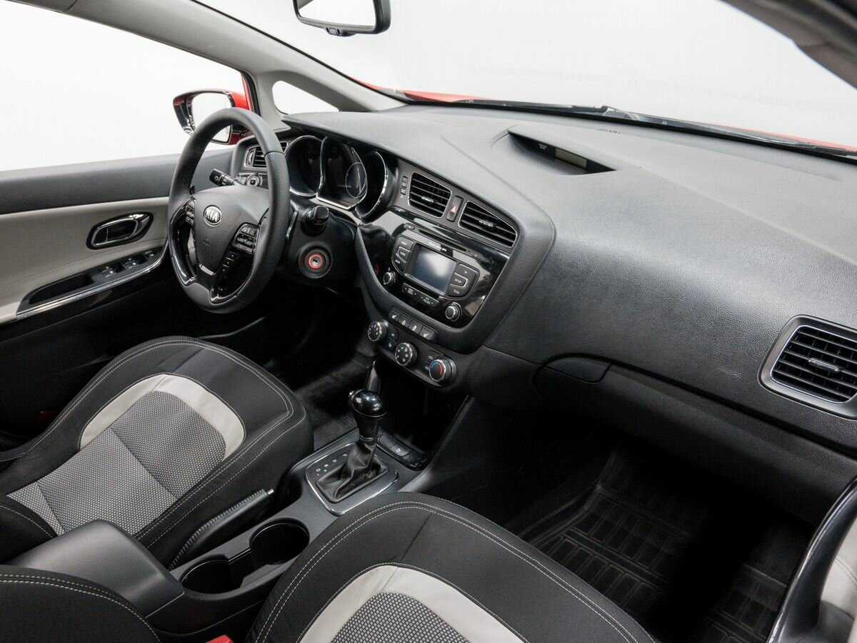 Киа Сид б/у, 2014, Автоматическая. Фото: #7