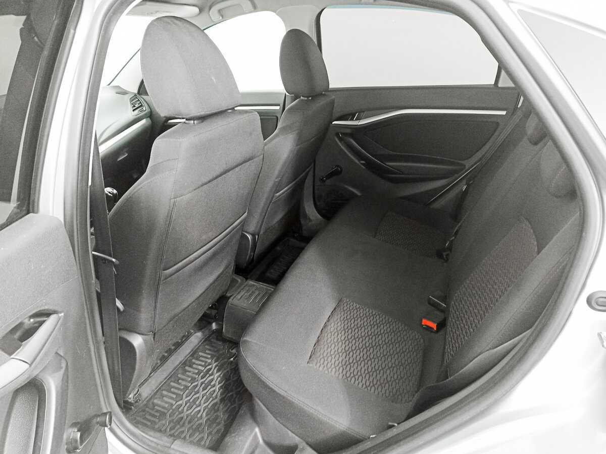 Лада (ВАЗ) Веста б/у, 2015, Механическая. Фото: #11