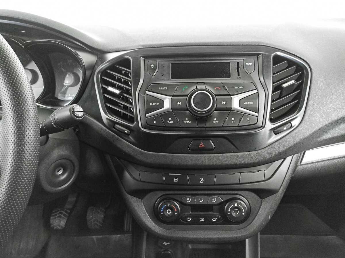 Лада (ВАЗ) Веста б/у, 2017, Механическая. Фото: #14