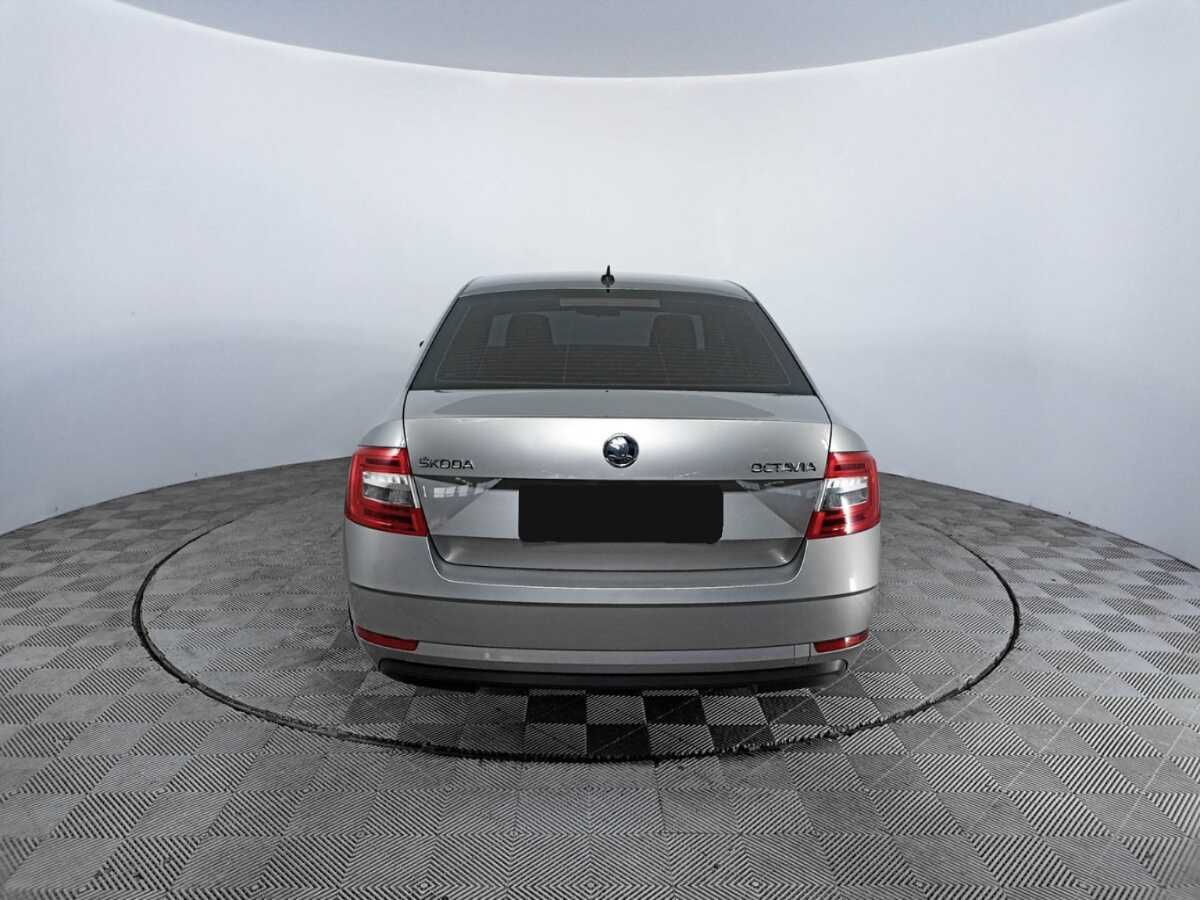 Шкода Октавия б/у, 2019, Механическая. Фото: #5