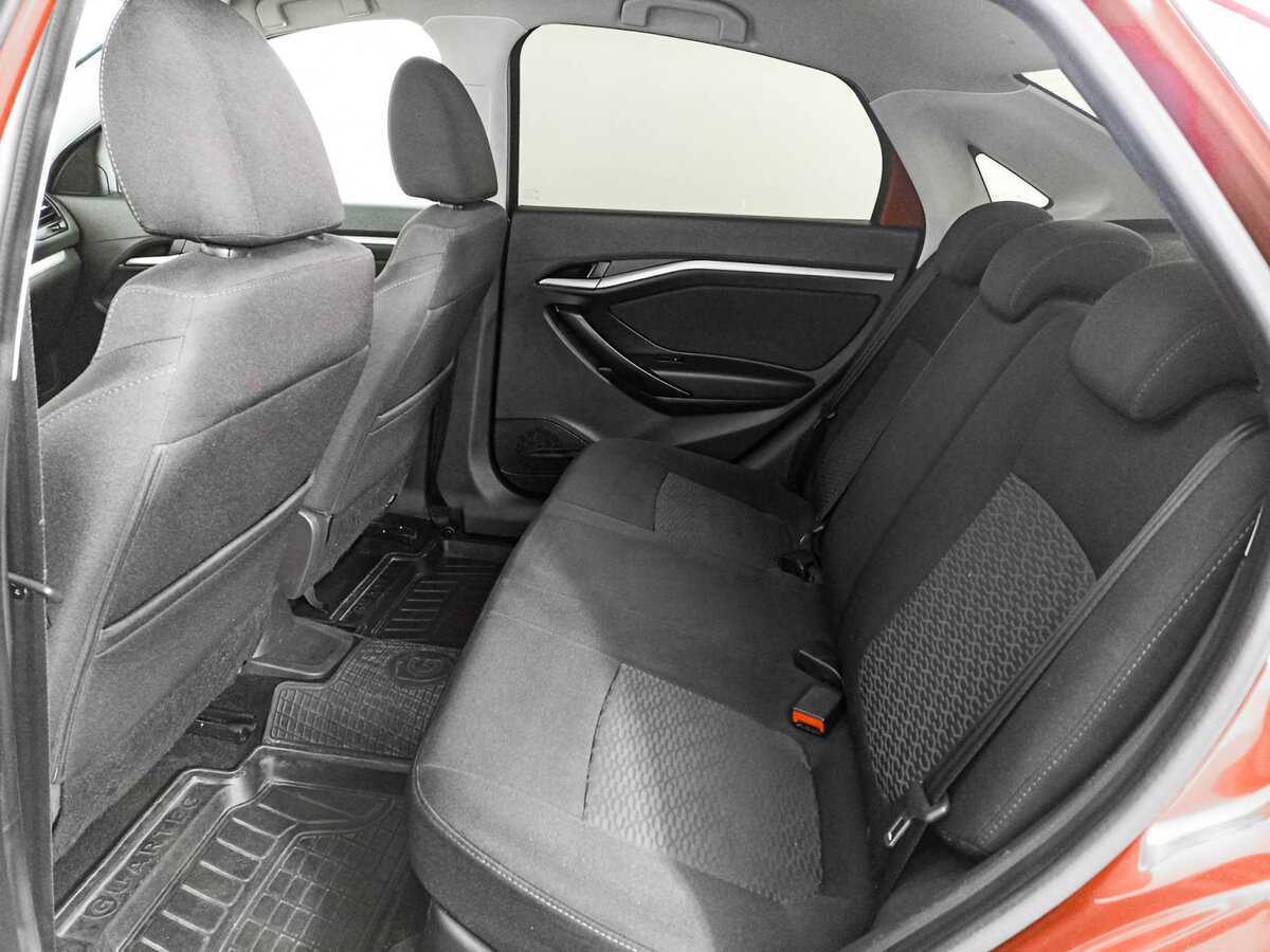 Лада (ВАЗ) Веста б/у, 2017, Механическая. Фото: #9