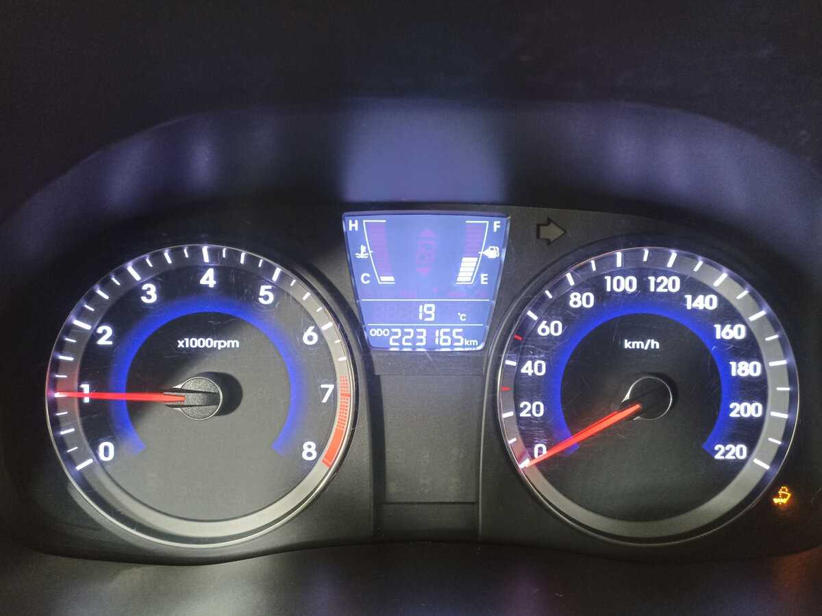 Хендай Солярис б/у, 2013, Механическая. Фото: #7