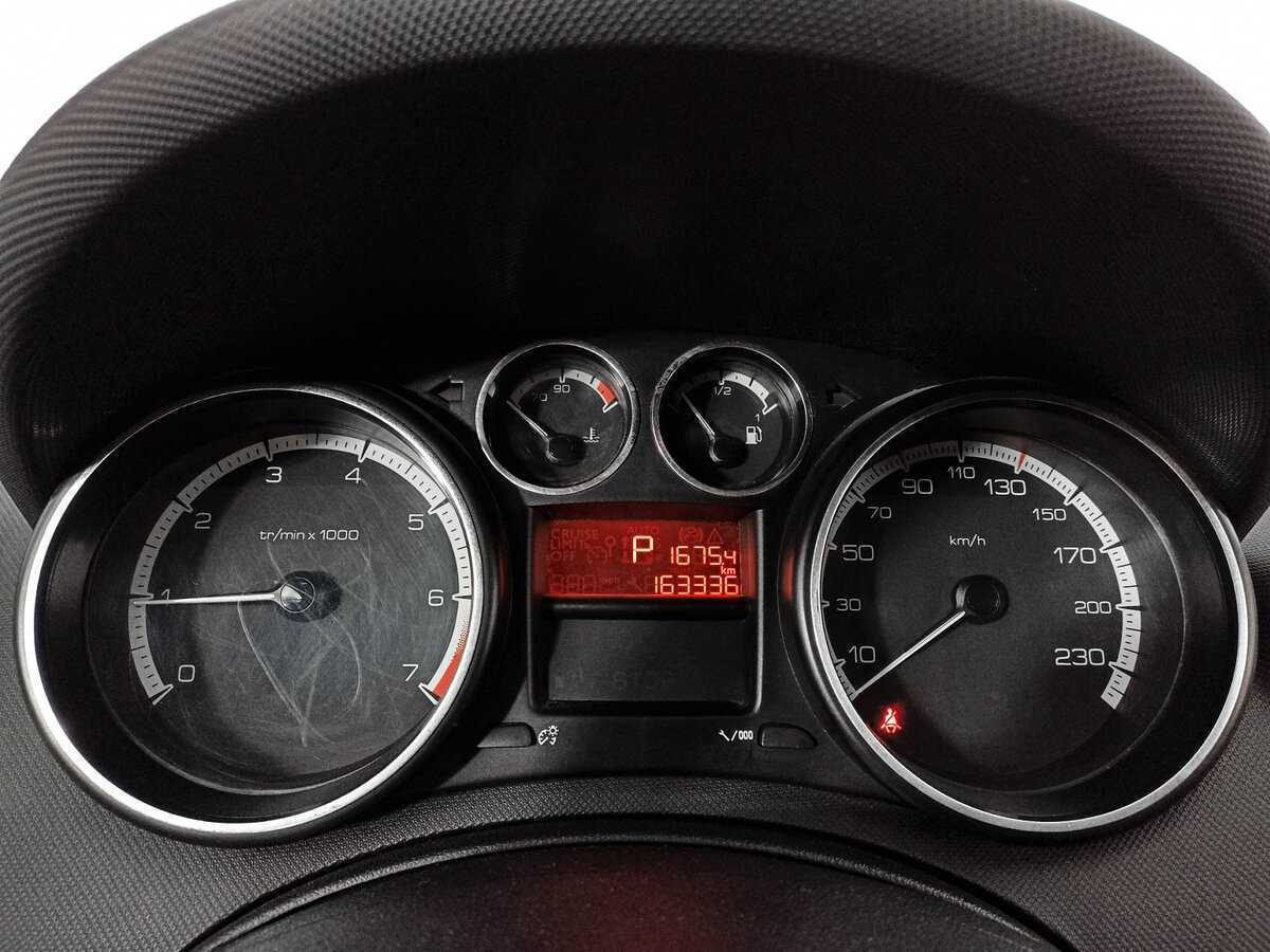 Пежо 408 б/у, 2012, Автоматическая. Фото: #9