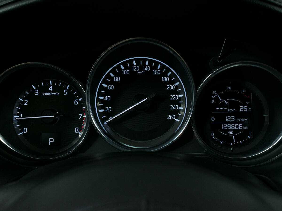 Мазда 6 б/у, 2017, Автоматическая. Фото: #12