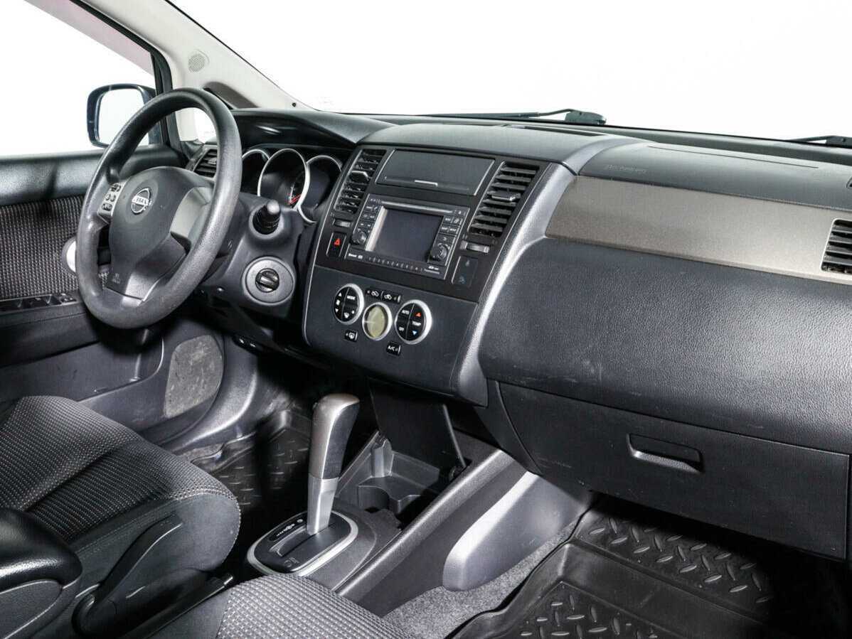 Ниссан Тиида б/у, 2013, Автоматическая. Фото: #6