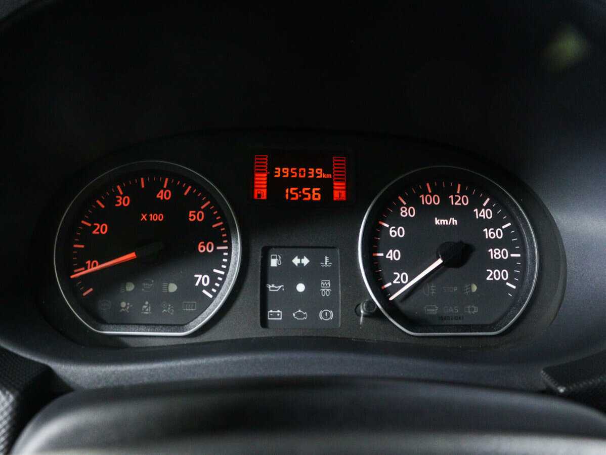 Рено Сандеро б/у, 2012, Механическая. Фото: #10