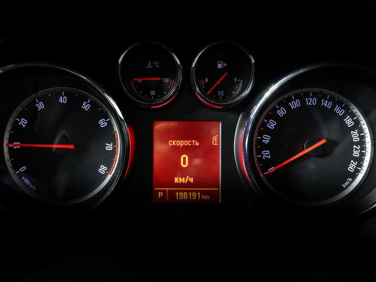 Опель Астра б/у, 2012, Автоматическая. Фото: #8