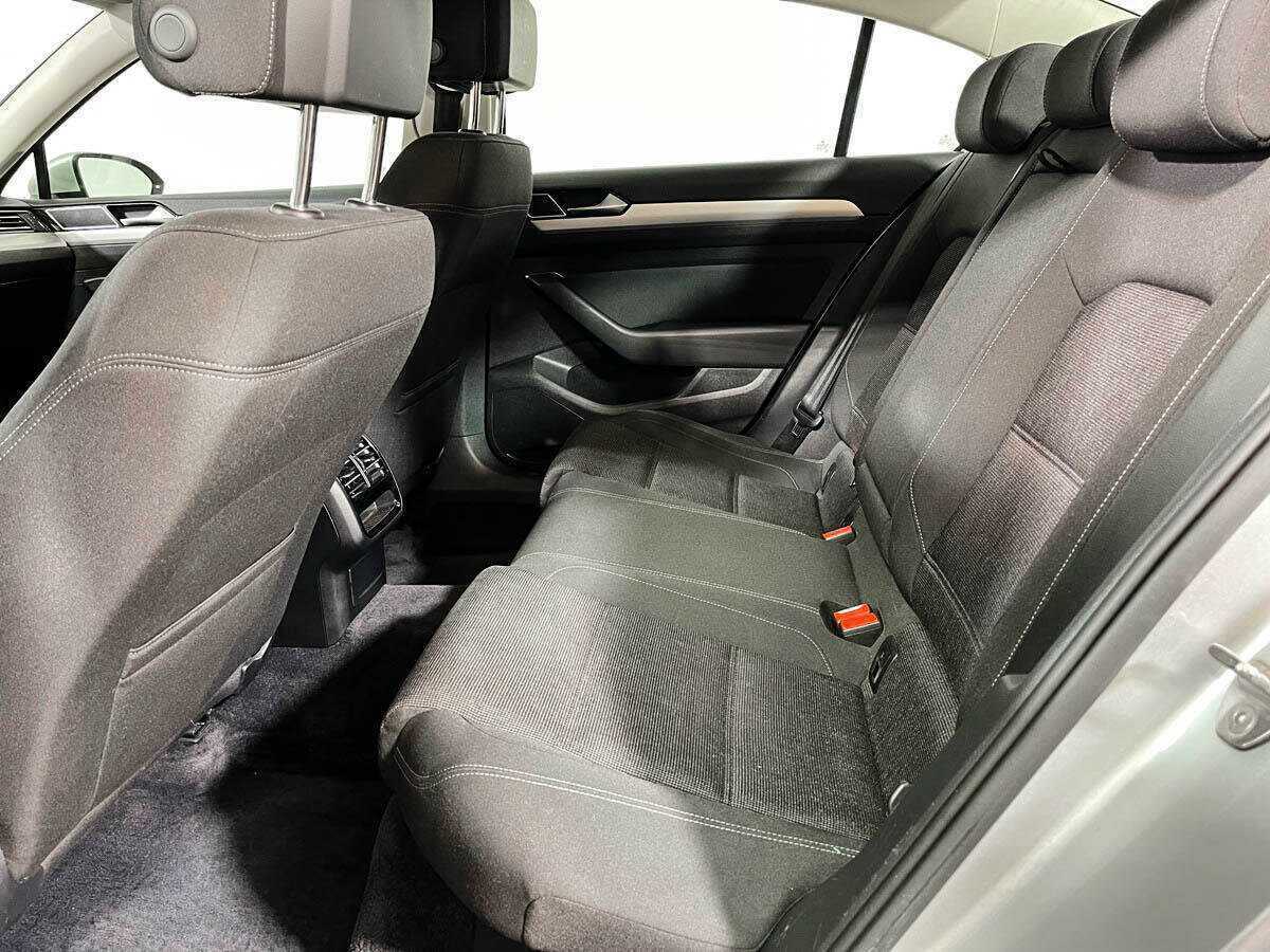 Фольксваген Пассат б/у, 2016, Роботизированная. Фото: #9