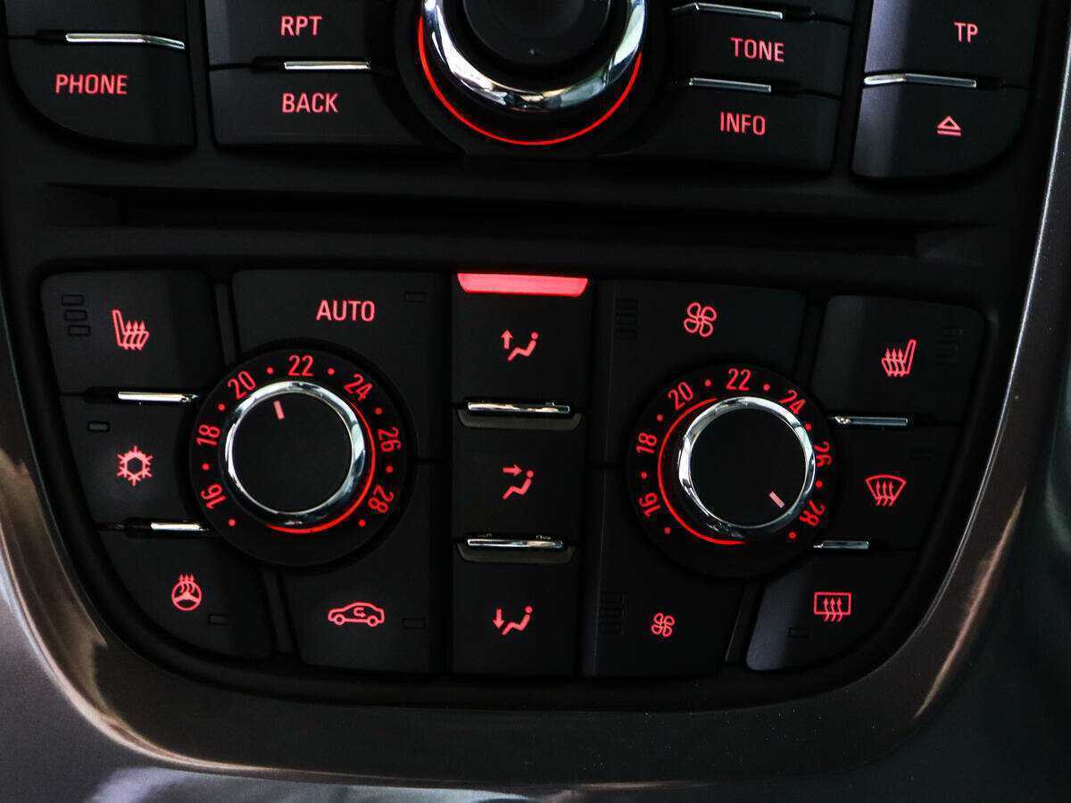 Опель Астра б/у, 2012, Автоматическая. Фото: #12