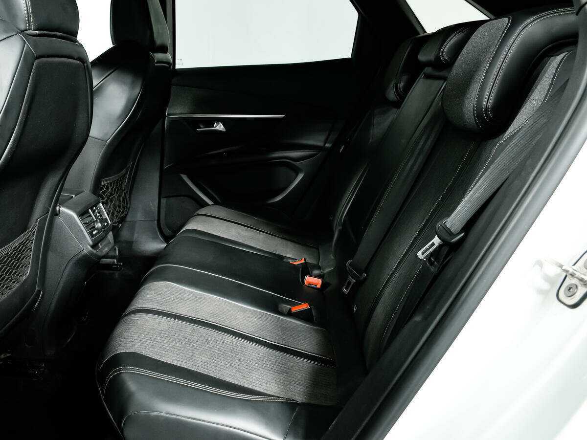 Пежо 3008 б/у, 2017, Автоматическая. Фото: #10