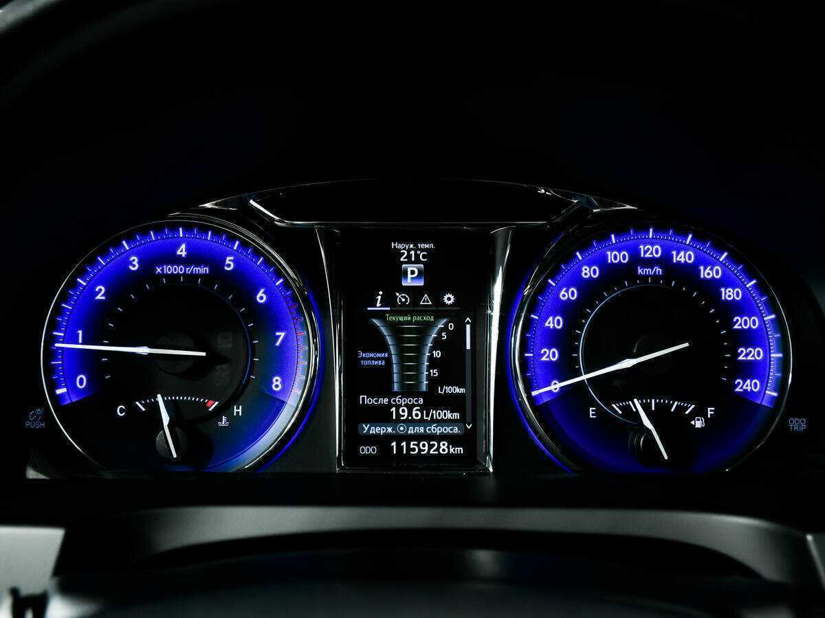 Тойота Камри б/у, 2015, Автоматическая. Фото: #9