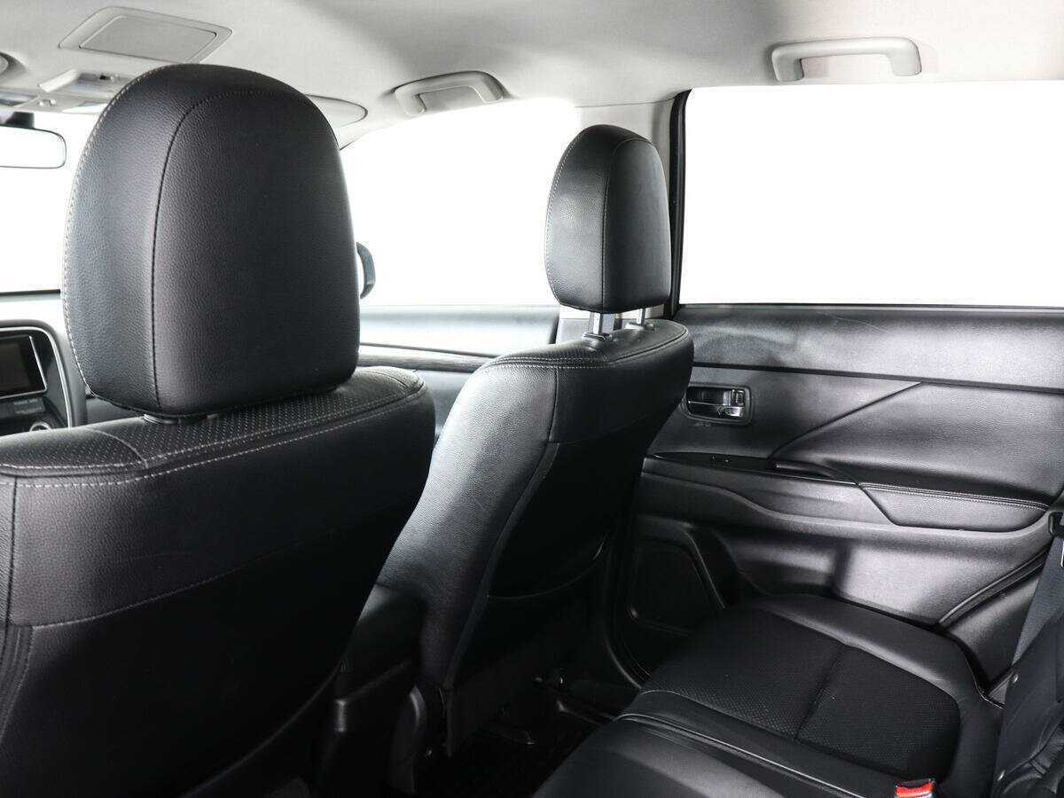 Митсубиши Оутлэндер б/у, 2017, Вариатор. Фото: #11