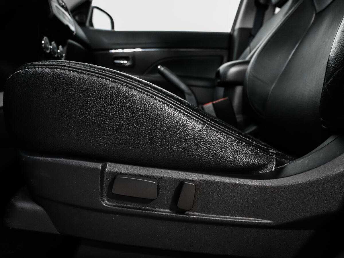 Митсубиши АС-Икс б/у, 2012, Вариатор. Фото: #9