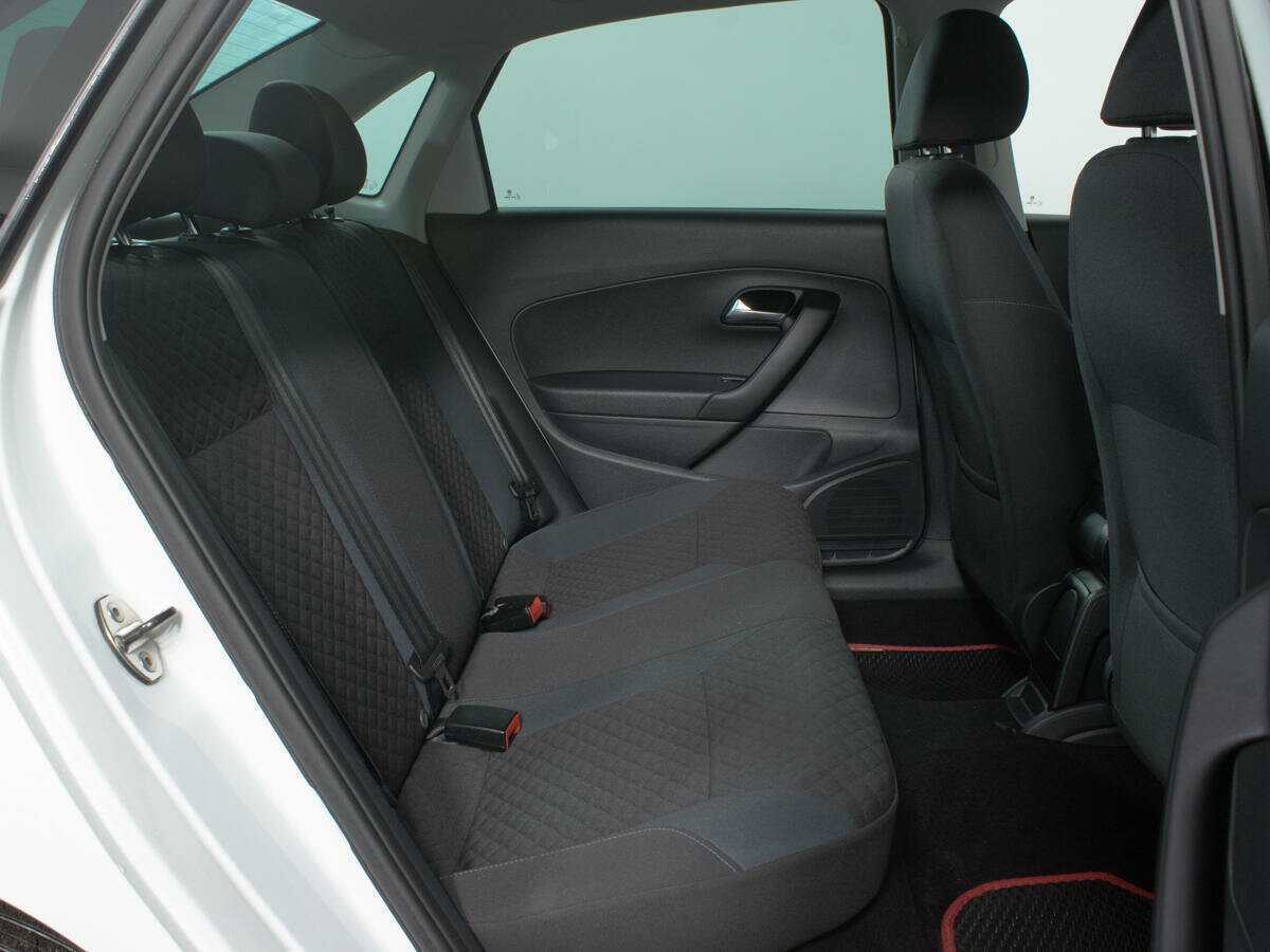 Фольксваген Поло б/у, 2019, Роботизированная. Фото: #11