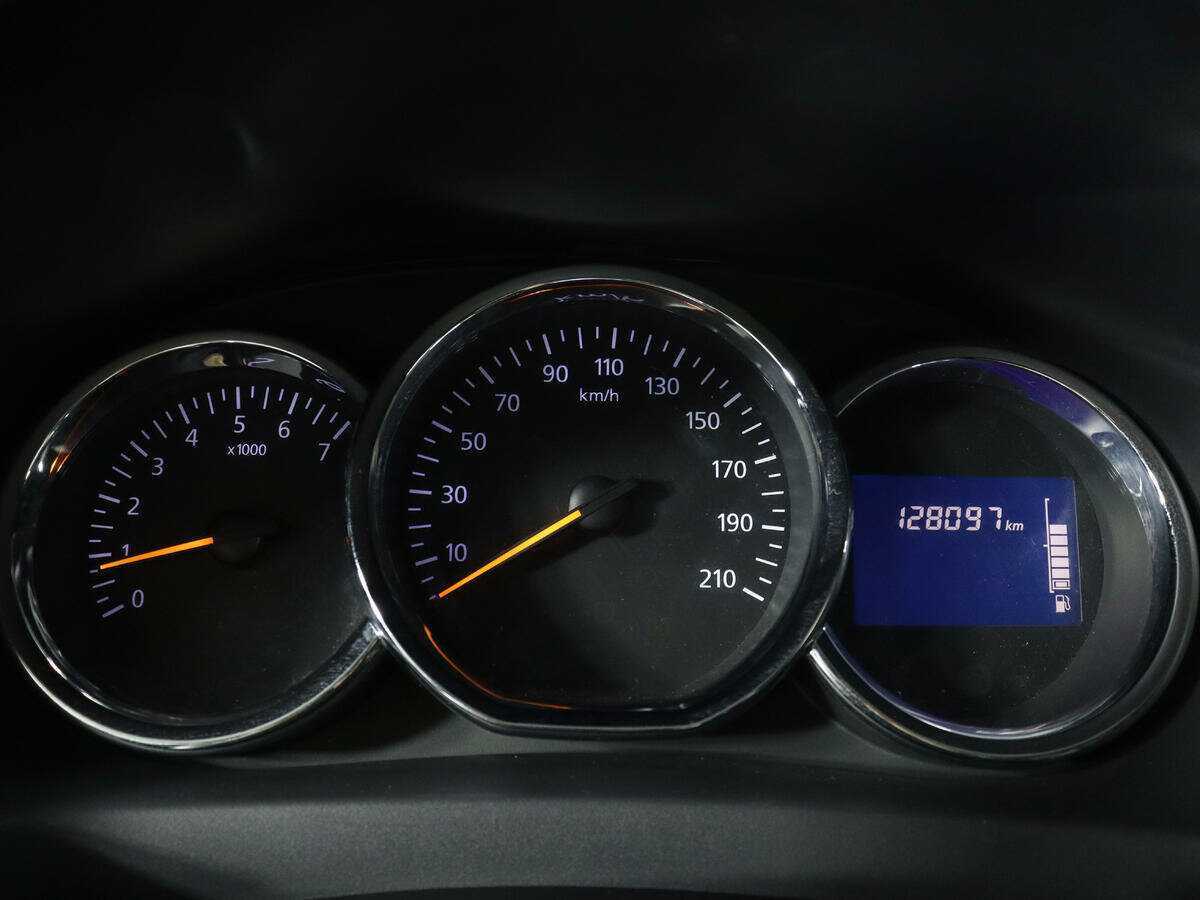 Рено Сандеро б/у, 2015, Механическая. Фото: #10