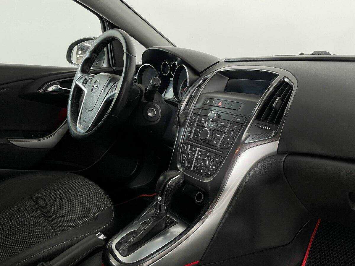 Опель Астра б/у, 2012, Автоматическая. Фото: #8